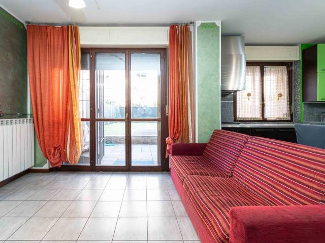 Appartamento in affitto a Rozzano MI