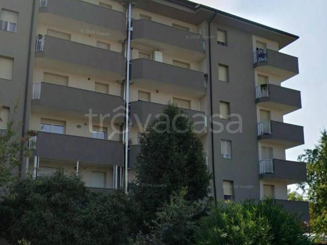 Appartamento in affitto a Rozzano viale Campania, 21, arredato, box, riscaldamento autonomo TrovaCasa