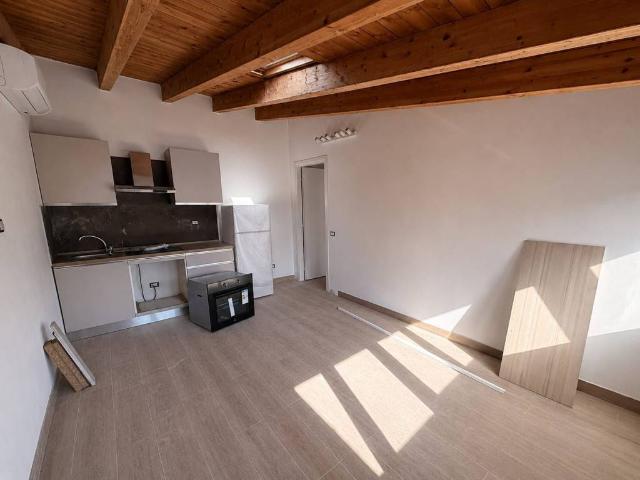 Appartamento in affitto a Stradella PV