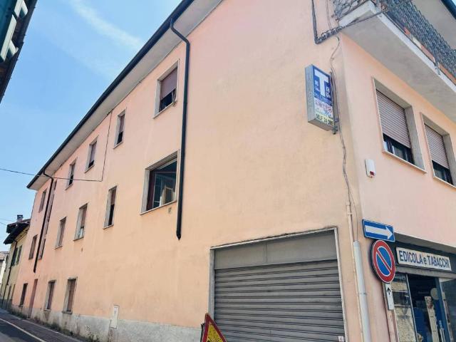Appartamento in affitto a Sumirago VA
