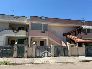 Appartamento in affitto a Surbo LE
