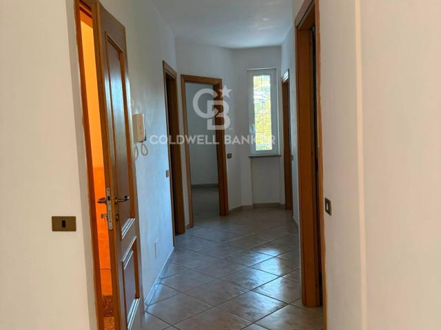 Appartamento in affitto a Sutri, centro