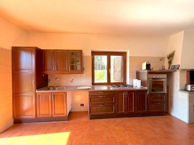 Appartamento in affitto a Sacrofano RM