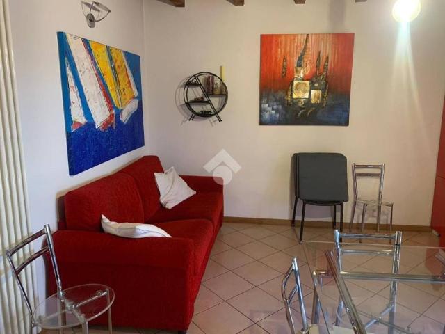 Appartamento in affitto a Sale Marasino via saletto, 8, arredato, box, terrazzo TrovaCasa