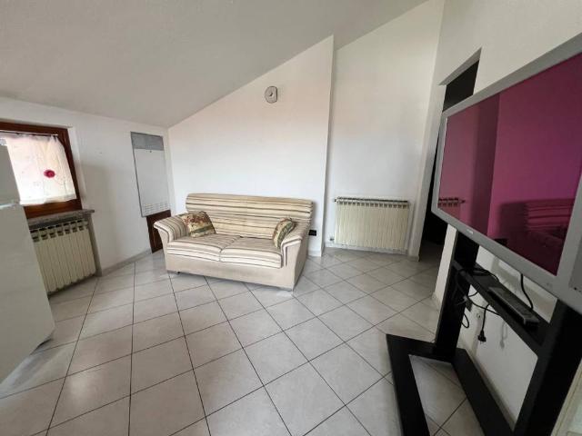 Appartamento in affitto a Salerano Canavese TO