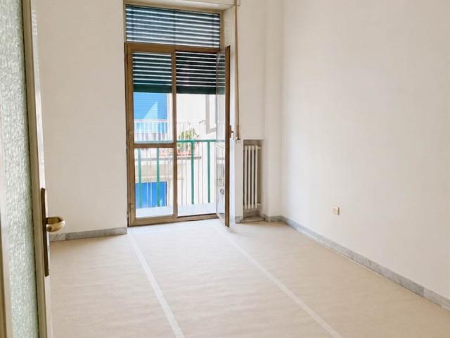 Appartamento in affitto a Salerno, ascensore, luminoso, cucina abitabile TrovaCasa