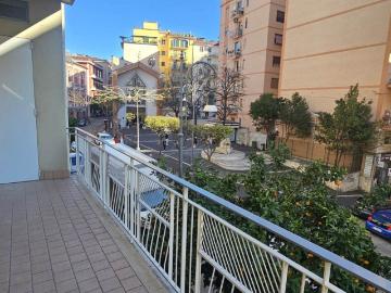 Appartamento in affitto a Salerno, ascensore, vicinanze negozi, lungomare TrovaCasa