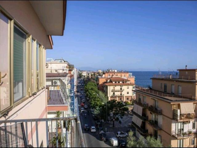 Appartamento in affitto a Salerno SA