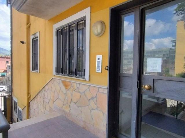 Appartamento in affitto a Salerno SA