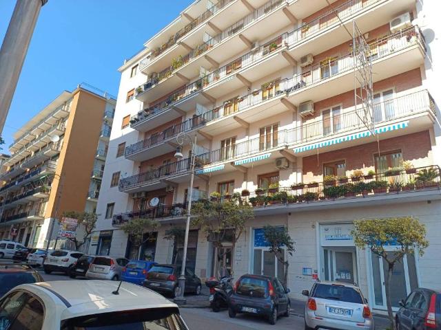 Appartamento in affitto a Salerno SA