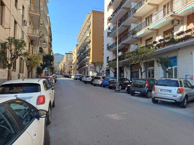 Appartamento in affitto a Salerno SA