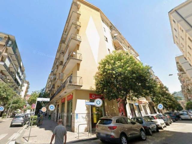 Appartamento in affitto a Salerno SA