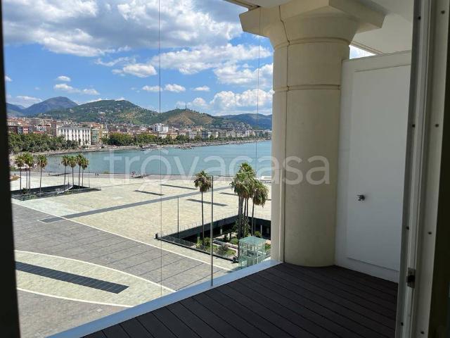 Appartamento in affitto a Salerno via Alfonso Alvarez, arredato, box, terrazzo TrovaCasa