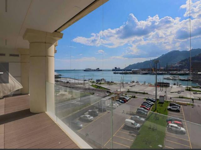 Appartamento in affitto a Salerno via Alfonso Alvarez, arredato, box, terrazzo TrovaCasa