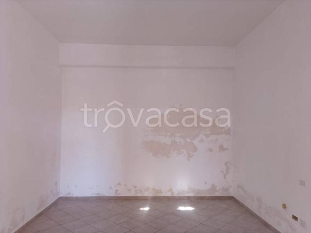 Appartamento in affitto a Salerno via Benedetto Croce, studio TrovaCasa