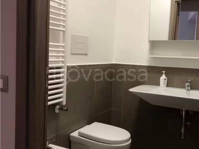 Appartamento in affitto a Salerno via Vincenzo Schiavo, arredato, cucina a vista TrovaCasa