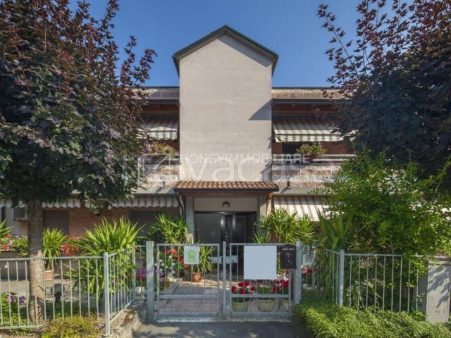 Appartamento in affitto a Salsomaggiore Terme viale Maria Luigia, 50, arredato, giardino, box TrovaCasa
