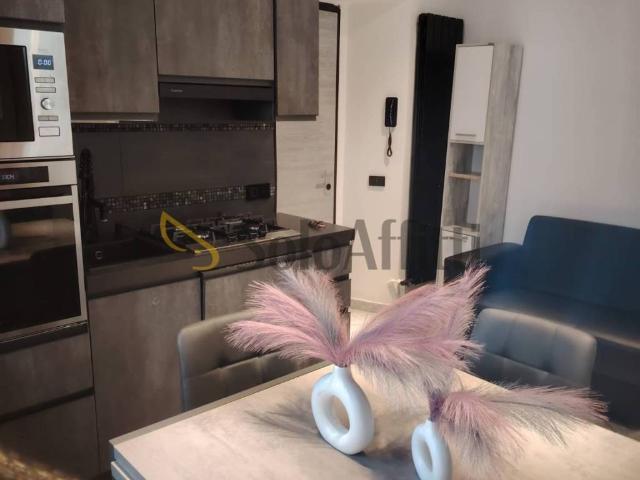 Appartamento in affitto a Saltrio VA