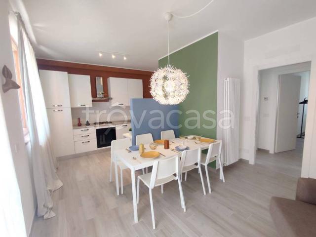 Appartamento in affitto a San Benedetto del Tronto via Vittorio Veneto, 22, arredato, box, terrazzo TrovaCasa