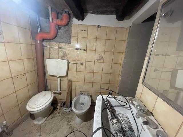 Appartamento in Affitto a SAN BENEDETTO VAL DI SAMBRO
