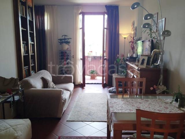 Appartamento in affitto a San Casciano in Val di Pesa viale Tommaso Corsini, terrazzo, parzialmente arredato, posto auto coperto TrovaCasa
