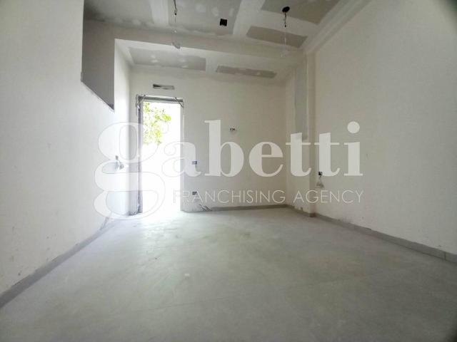 Appartamento in affitto a San Cipriano d'Aversa via Gaetano Donizetti, 14, doppia esposizione, luminoso, cucina abitabile TrovaCasa