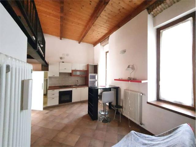 Appartamento in affitto a San Fermo della Battaglia CO