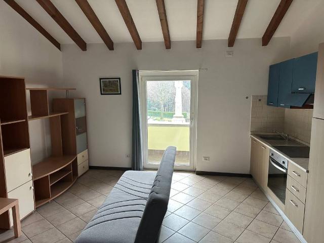Appartamento in affitto a San Fermo della Battaglia CO