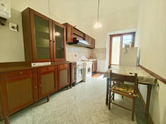 Appartamento in affitto a San Giovanni Valdarno via Spartaco Lavagnini, 39, giardino privato, parzialmente arredato, ingresso indipendente TrovaCasa