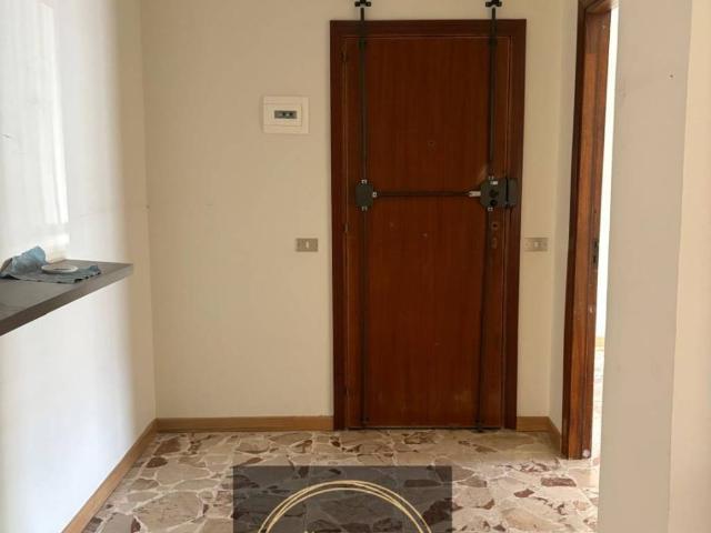 Appartamento in affitto a San Giovanni la Punta via Trappeto, 10, non arredato/vuoto, box, ascensore TrovaCasa