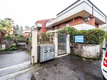 Appartamento in affitto a San Giovanni la Punta CT