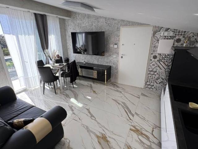 Appartamento in affitto a San Giovanni la Punta CT