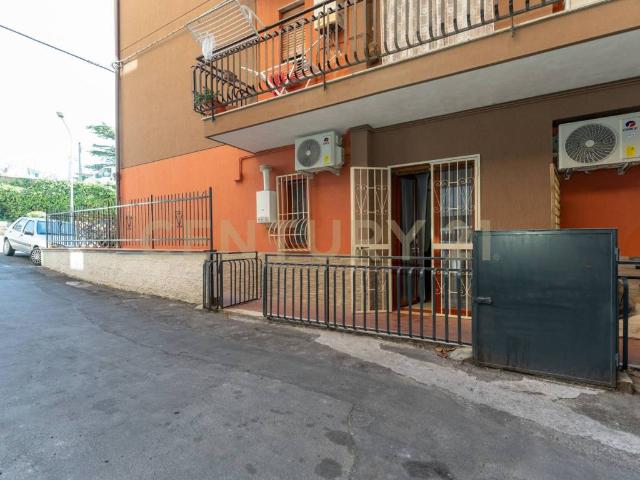 Appartamento in affitto a San Giovanni la Punta CT