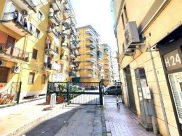 Appartamento in affitto a San Giorgio a Cremano via Pittore, non arredato/vuoto, balcone TrovaCasa