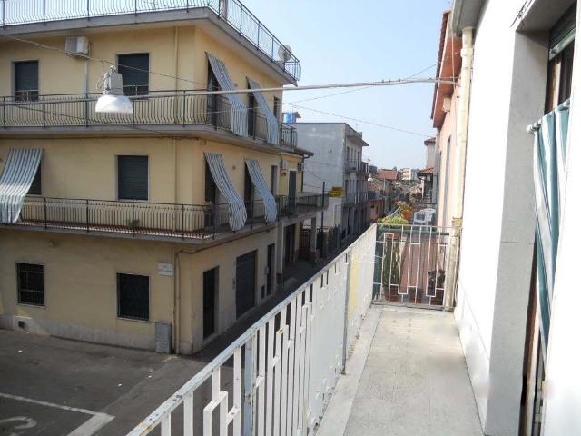 Appartamento in affitto a San Gregorio di Catania via Ulivi 64, terrazzo, centrale, balcone TrovaCasa