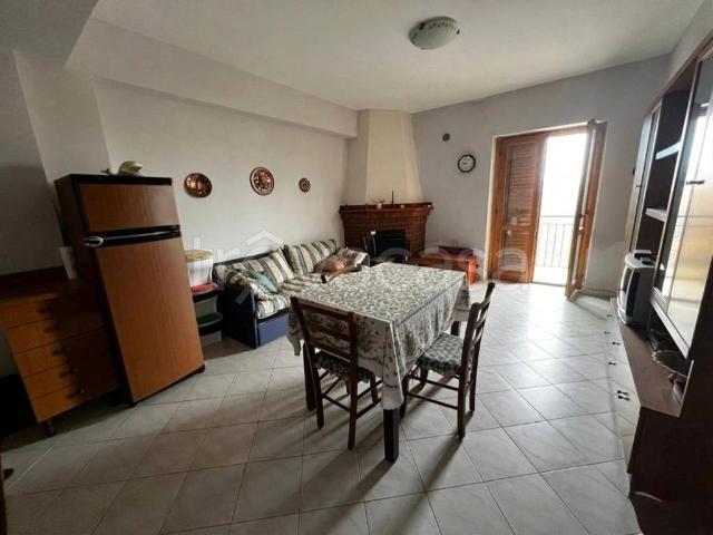 Appartamento in affitto a San Mango sul Calore via Terrate, arredato, box, caminetto TrovaCasa