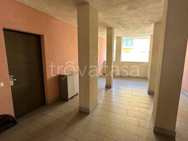 Appartamento in affitto a San Martino Siccomario via Aldo Moro, 10, arredato, giardino privato, box TrovaCasa