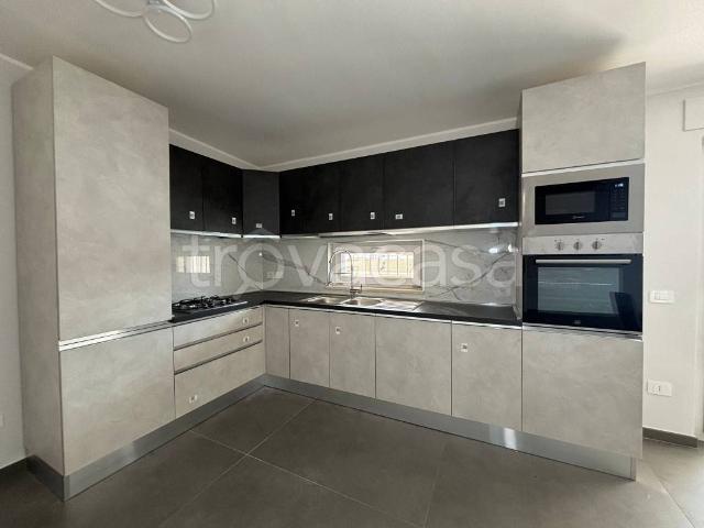 Appartamento in affitto a San Marcellino corso Italia, posto auto, terrazzo, nuova costruzione TrovaCasa