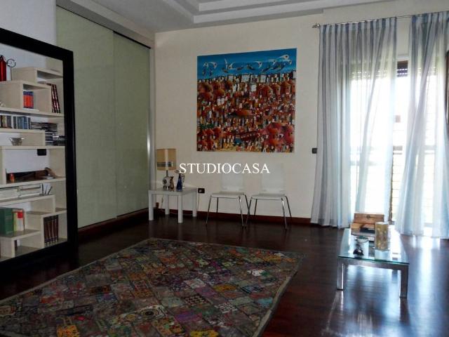 Appartamento in affitto a San Marco Evangelista via Giorgio Amendola, centrale, parquet, balcone TrovaCasa
