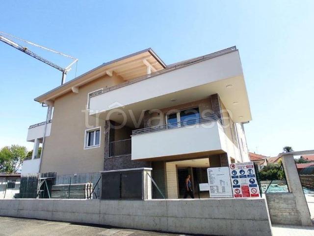 Appartamento in affitto a San Maurizio Canavese via alla Parrocchia, non arredato/vuoto, posto auto, box TrovaCasa