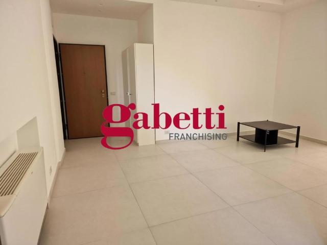 Appartamento in affitto a San Nicola la Strada san Nicola la Strada De Gasperi,15, arredato, terrazzo, ristrutturato TrovaCasa