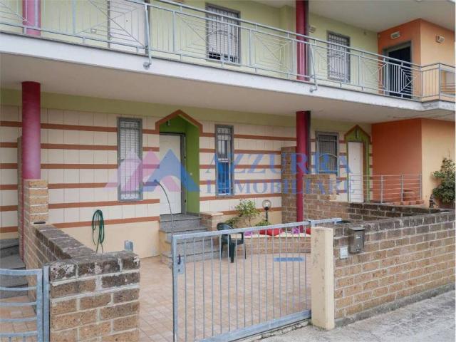 Appartamento in affitto a San Salvo, giardino privato, terrazzo, centrale TrovaCasa