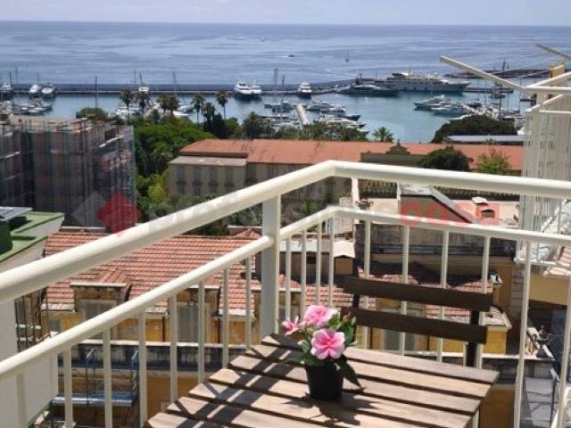 Appartamento in affitto a Sanremo IM