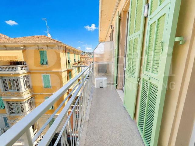 Appartamento in affitto a Sanremo IM
