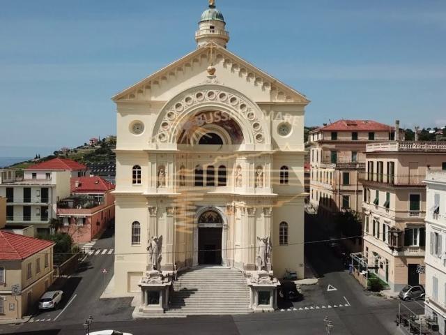 Appartamento in affitto a Sanremo via Pasquale Donetti, 6, non arredato/vuoto, ristrutturato, lungomare TrovaCasa