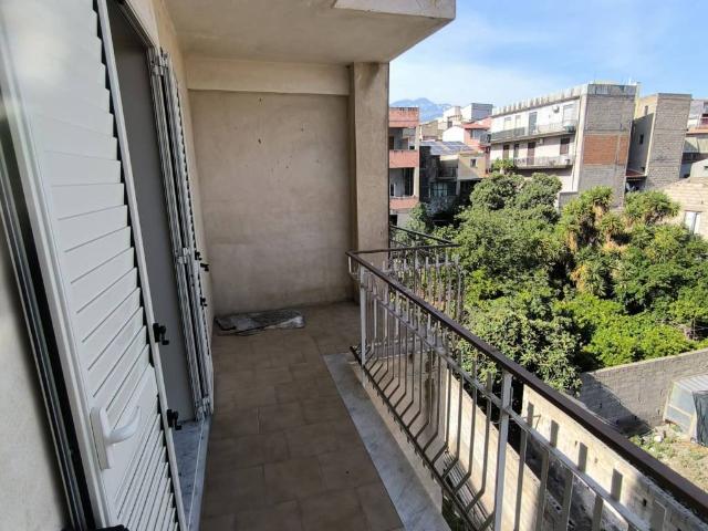 Appartamento in affitto a Santa Maria di Licodia CT