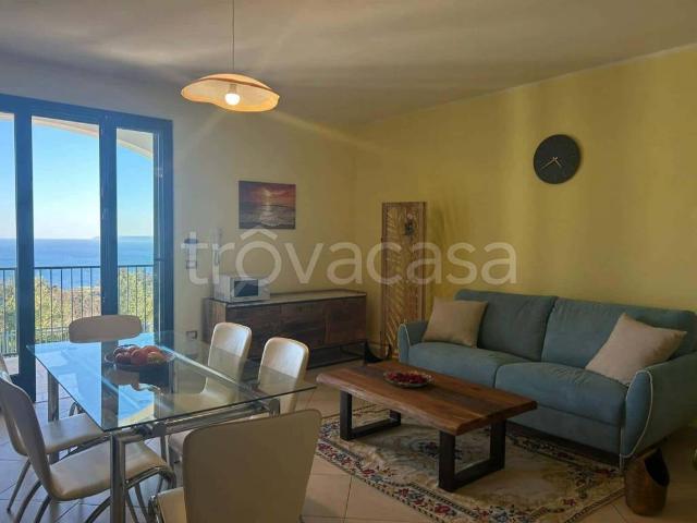 Appartamento in affitto a Santa Cesarea Terme via Panoramica, arredato TrovaCasa