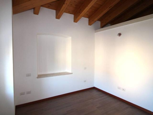 Appartamento in affitto a Sant'Ambrogio di Valpolicella VR