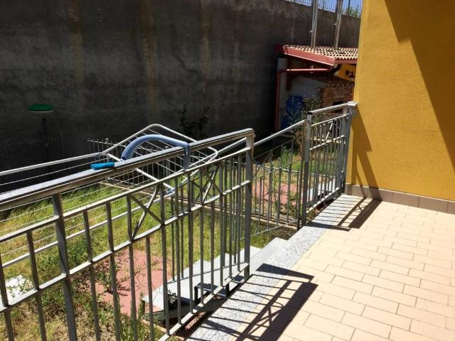 Appartamento in affitto a Sant'Andrea Apostolo dello Ionio CZ