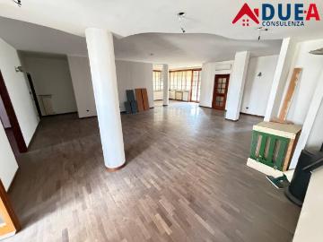 Appartamento in affitto a Sant'Arpino CE